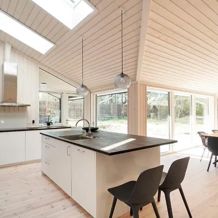 Xi Holiday home