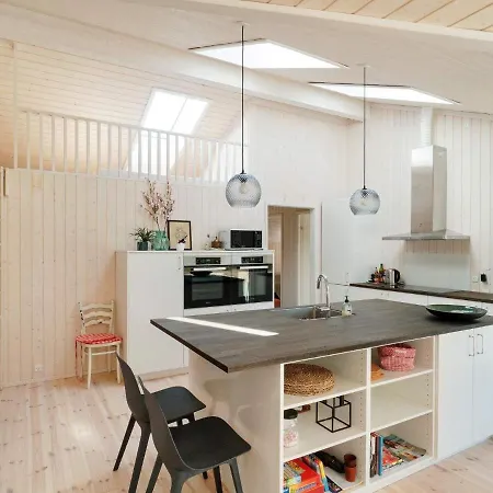 8 Person In 別荘 Hundested