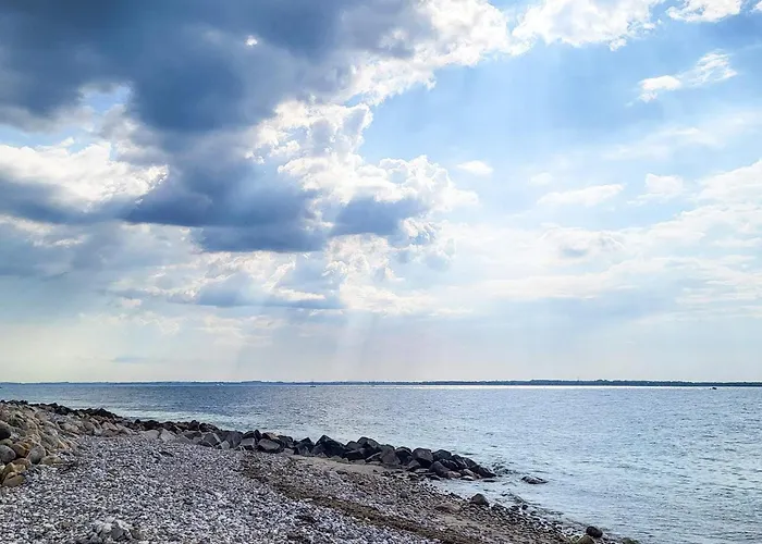 度假居 8 Person In *